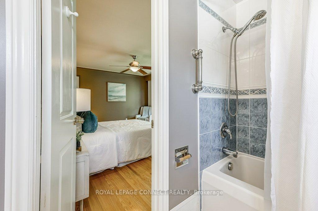 42 Holmcrest Tr, Toronto, ON M1C1V5 | 4 Bedroom 4 Bathroom Detached House | Image 34