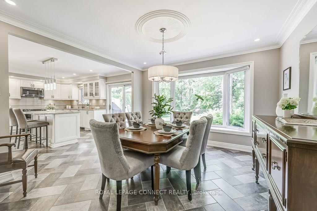 42 Holmcrest Tr, Toronto, ON M1C1V5 | 4 Bedroom 4 Bathroom Detached House | Image 5