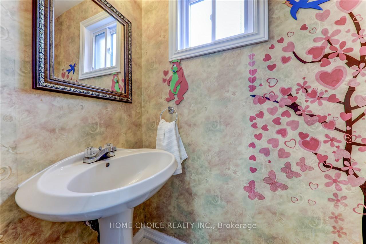 105 Empringham Dr, Toronto, ON M1B4A6 | 3 Bedroom 3 Bathroom Detached House | Image 17