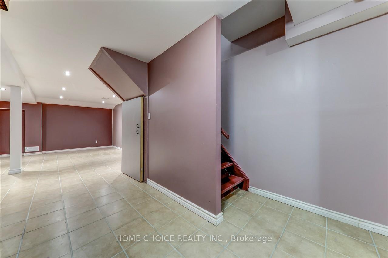 105 Empringham Dr, Toronto, ON M1B4A6 | 3 Bedroom 3 Bathroom Detached House | Image 30