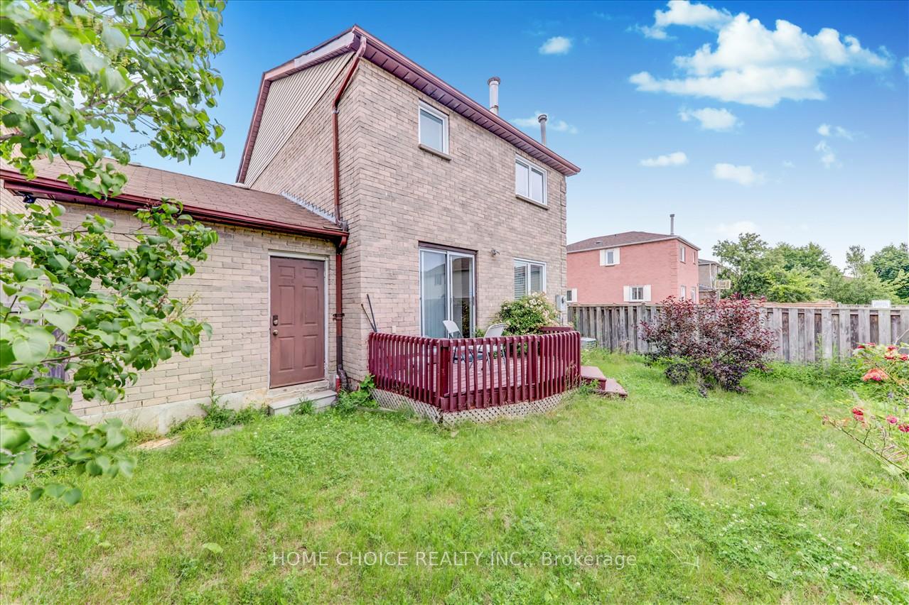 105 Empringham Dr, Toronto, ON M1B4A6 | 3 Bedroom 3 Bathroom Detached House | Image 34