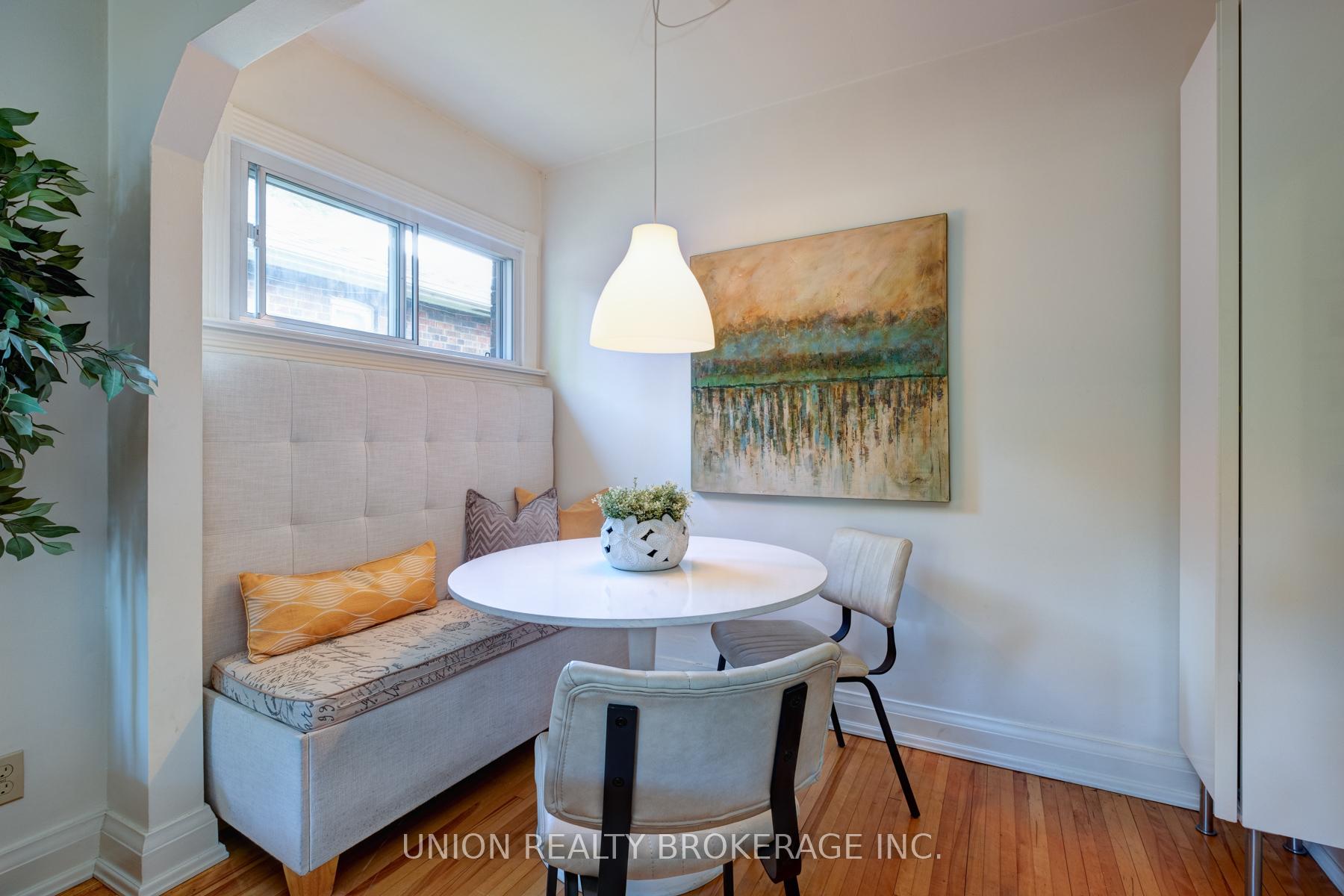 49 Red Deer Ave, Toronto, ON M1N2Z2 | 2 Bedroom 1 Bathroom Detached House | Image 10