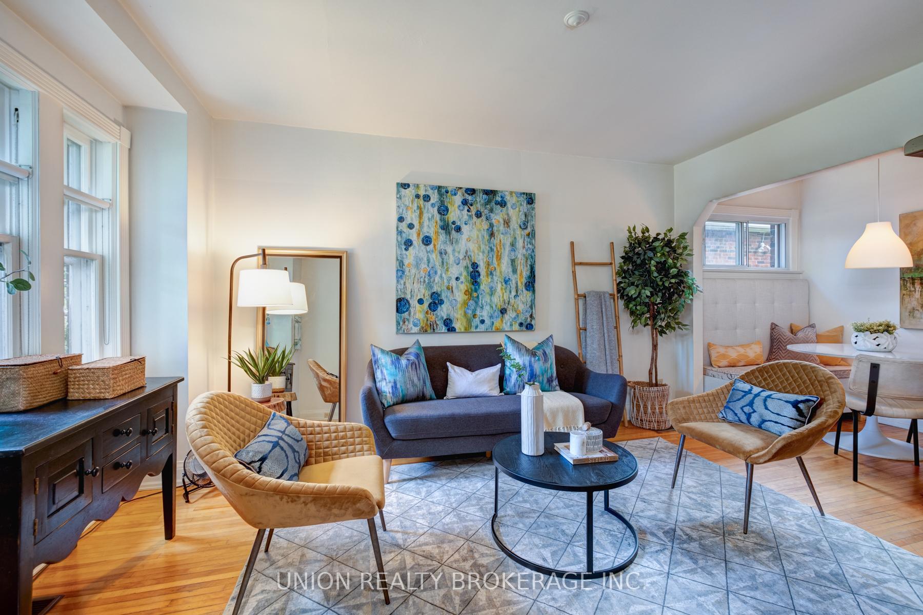 49 Red Deer Ave, Toronto, ON M1N2Z2 | 2 Bedroom 1 Bathroom Detached House | Image 8