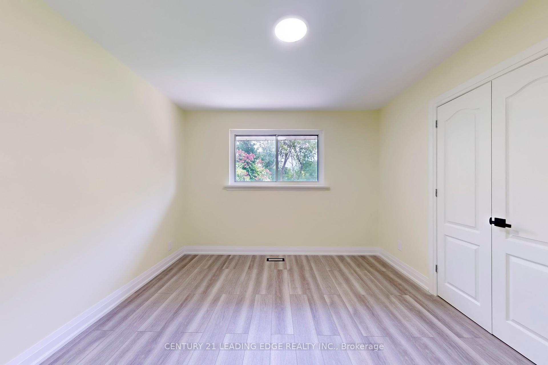 76 Gooderham Dr, Toronto, ON M1R3G7 | 3 Bedroom 2 Bathroom Detached House | Image 16