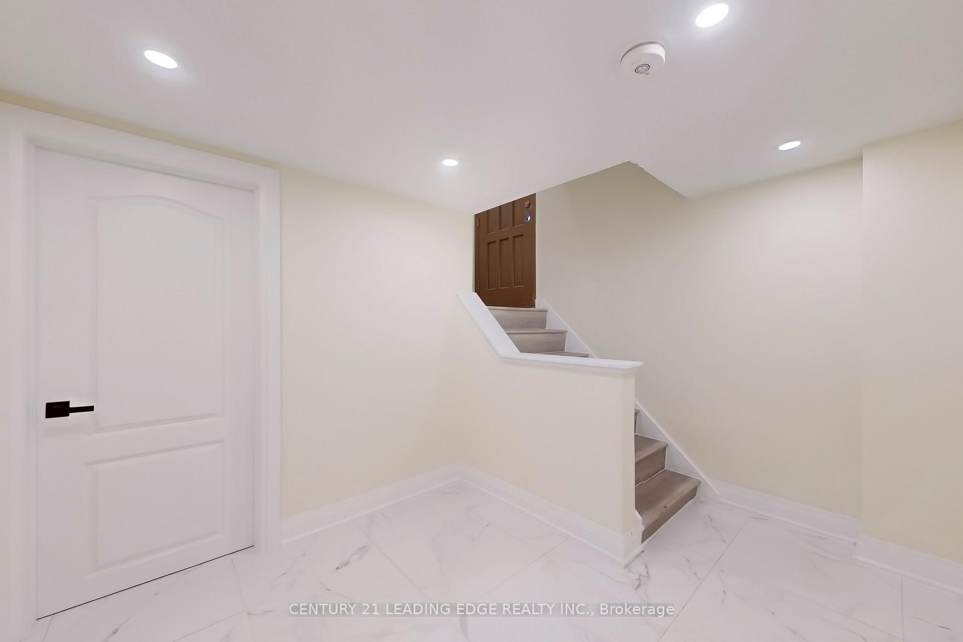 76 Gooderham Dr, Toronto, ON M1R3G7 | 3 Bedroom 2 Bathroom Detached House | Image 23