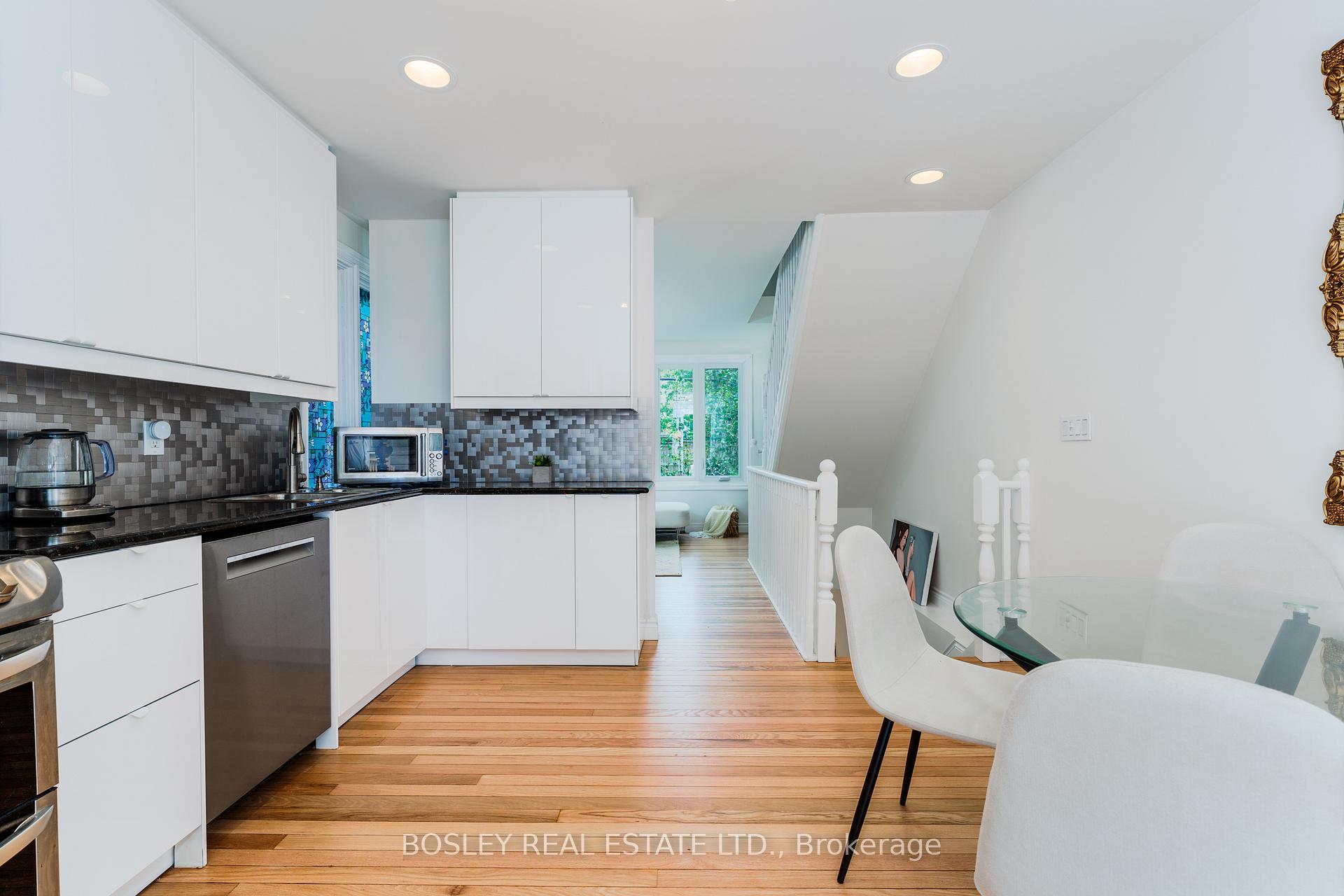 1011 Craven Rd, Toronto, ON M4J4V7 | 3 Bedroom 3 Bathroom Detached House | Image 10