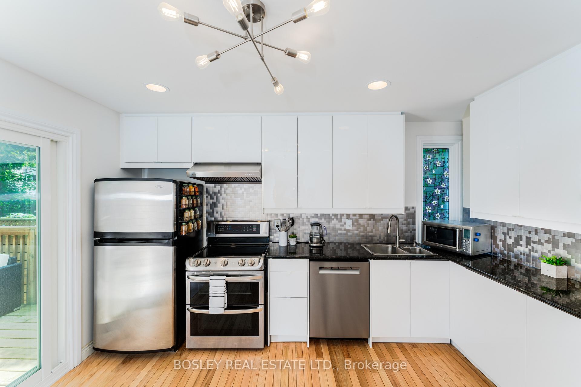 1011 Craven Rd, Toronto, ON M4J4V7 | 3 Bedroom 3 Bathroom Detached House | Image 11