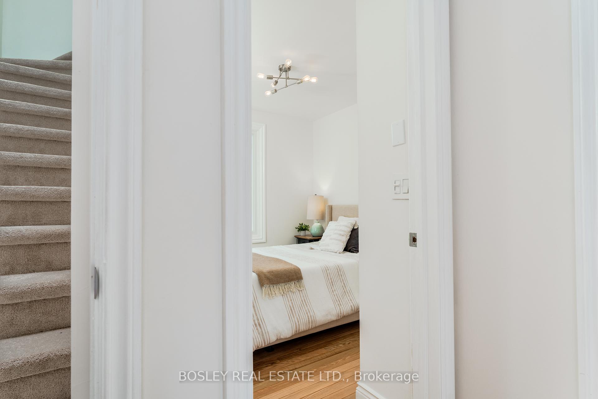 1011 Craven Rd, Toronto, ON M4J4V7 | 3 Bedroom 3 Bathroom Detached House | Image 12