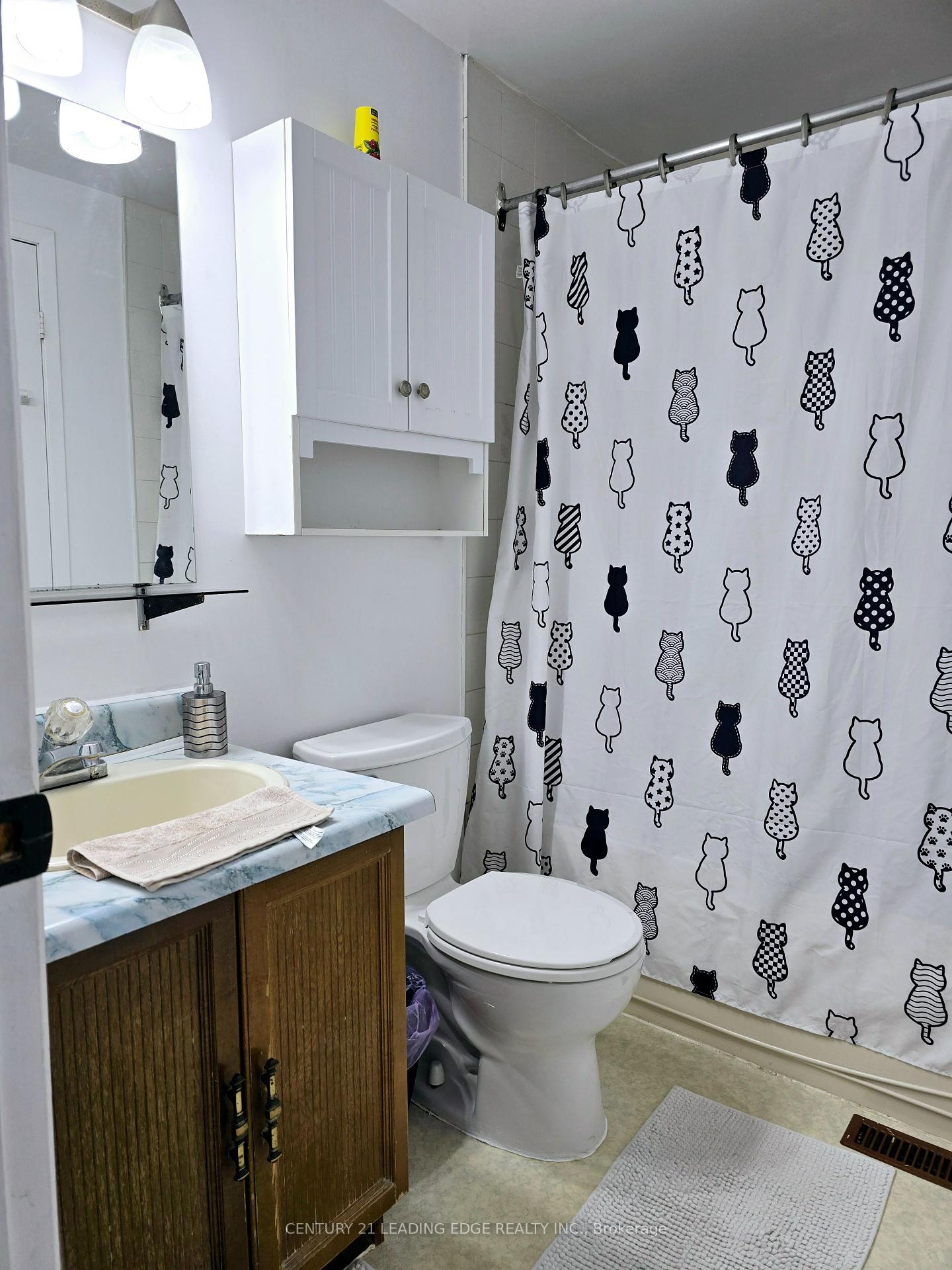 7 Whispering Willow Ptwy, Toronto, ON M1B4A8 | 3 Bedroom 2 Bathroom Detached House | Image 17