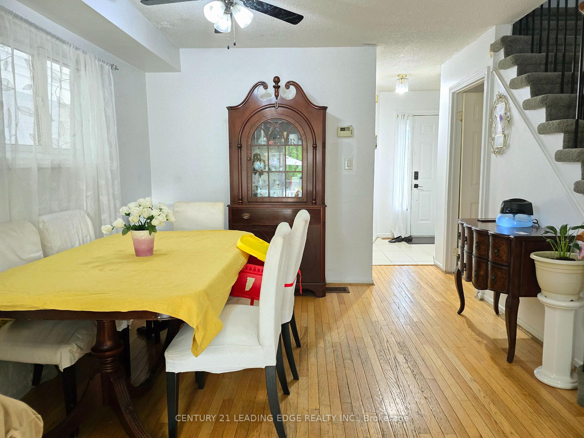 7 Whispering Willow Ptwy, Toronto, ON M1B4A8 | 3 Bedroom 2 Bathroom Detached House | Image 3