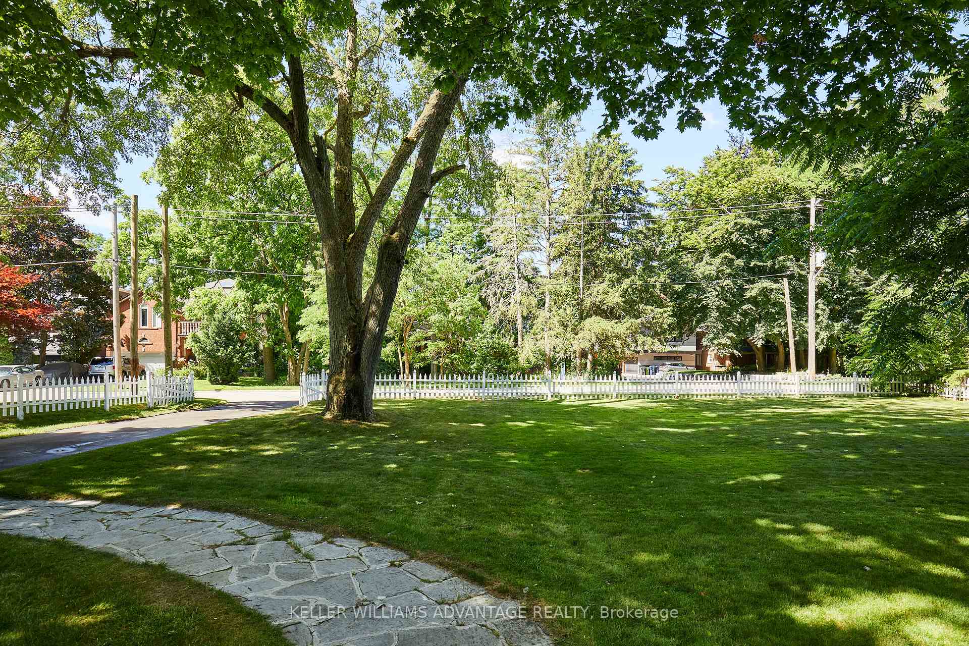 92 Colonel Danforth Tr, Toronto, ON M1C1R1 | 4 Bedroom 3 Bathroom Detached House | Image 3