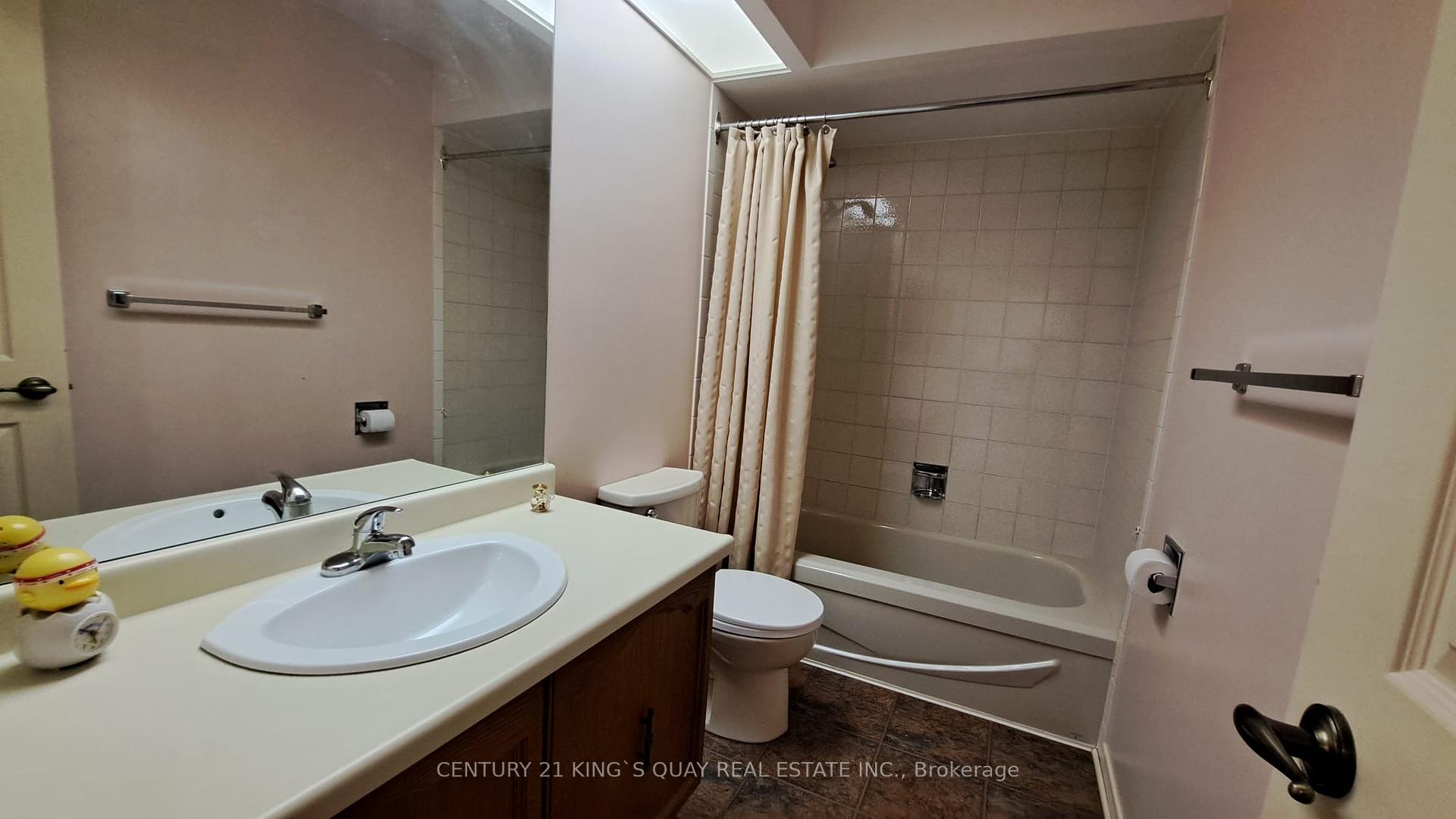 79 Elmfield Cres, Toronto, ON M1V2Y5 | 4 Bedroom 3 Bathroom Detached House | Image 10