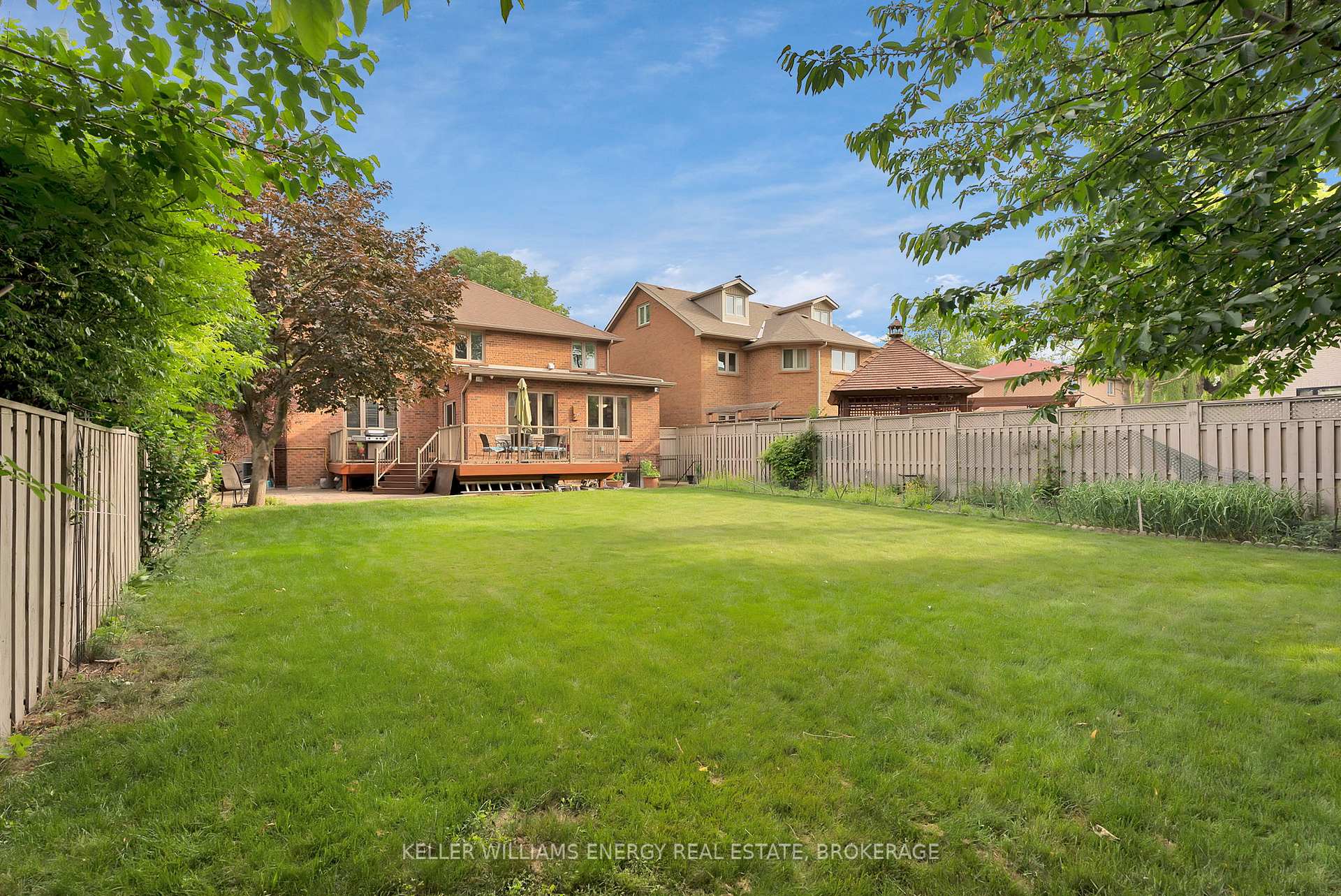 36 Evenwood Ave, Toronto, ON M1C4T8 | 4 Bedroom 5 Bathroom Detached House | Image 35