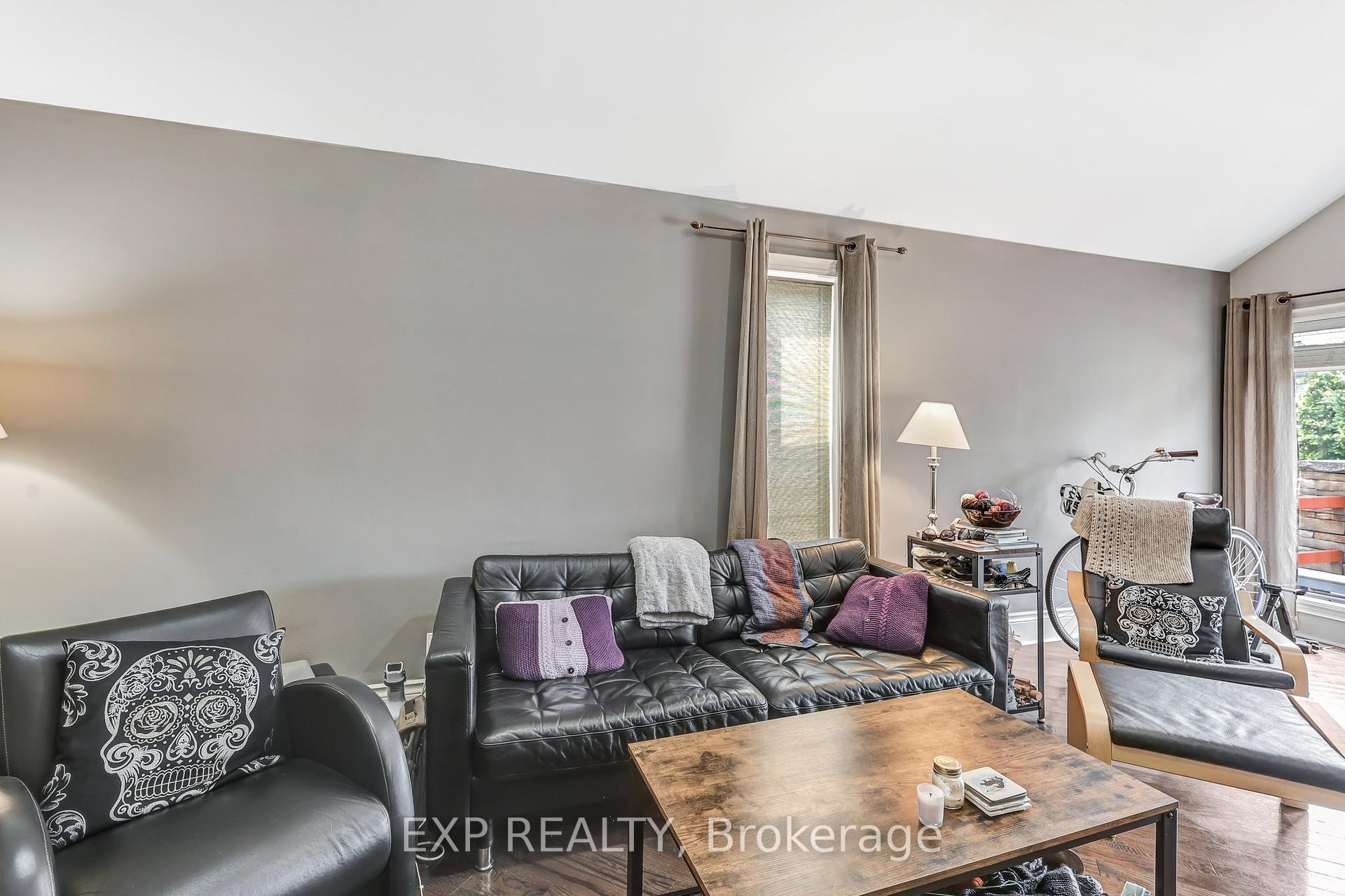 169 King Edward Ave, Toronto, ON M4C5J7 | 3 Bedroom 4 Bathroom Detached House | Image 5