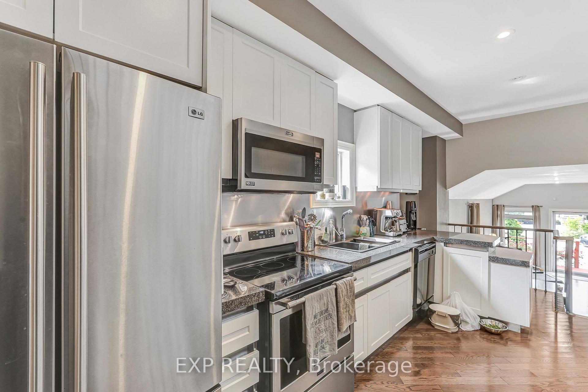 169 King Edward Ave, Toronto, ON M4C5J7 | 3 Bedroom 4 Bathroom Detached House | Image 6