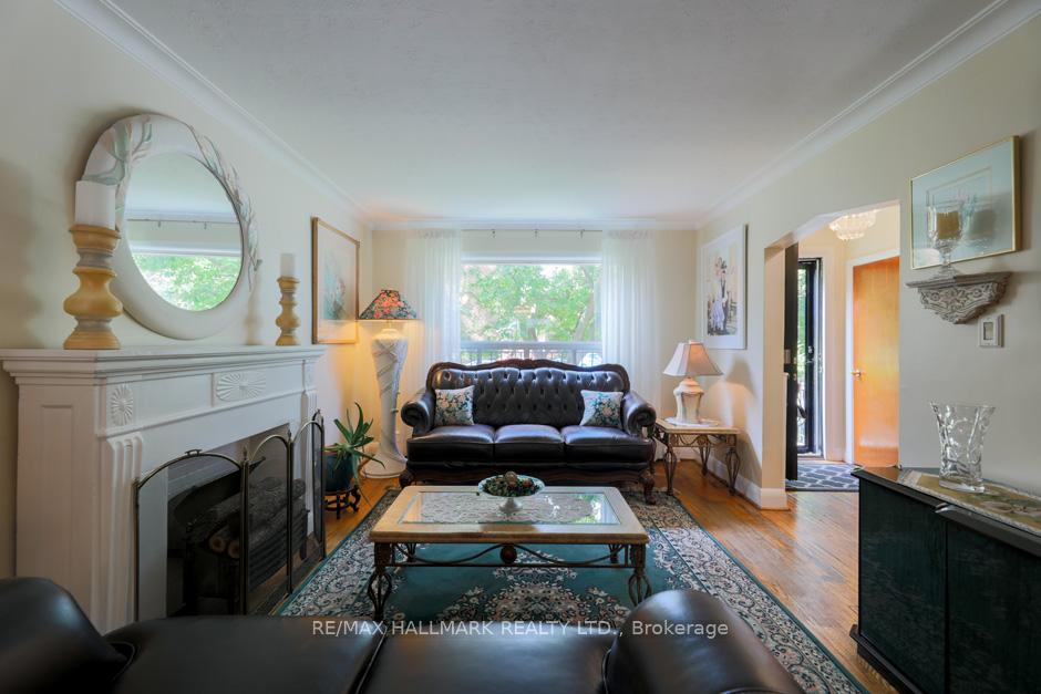 77 Mcintosh St, Toronto, ON M1N3Y6 | 3 Bedroom 2 Bathroom Detached House | Image 4