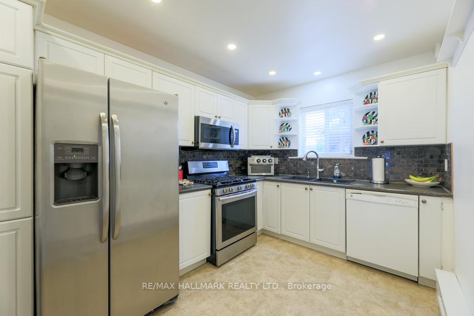 77 Mcintosh St, Toronto, ON M1N3Y6 | 3 Bedroom 2 Bathroom Detached House | Image 6