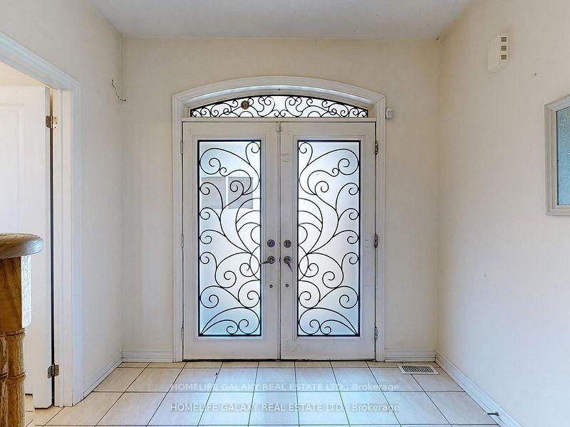 27 Neelands Cres, Toronto, ON M1E0B6 | 4 Bedroom 4 Bathroom Detached House | Image 15