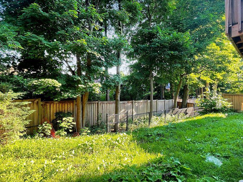 27 Neelands Cres, Toronto, ON M1E0B6 | 4 Bedroom 4 Bathroom Detached House | Image 39