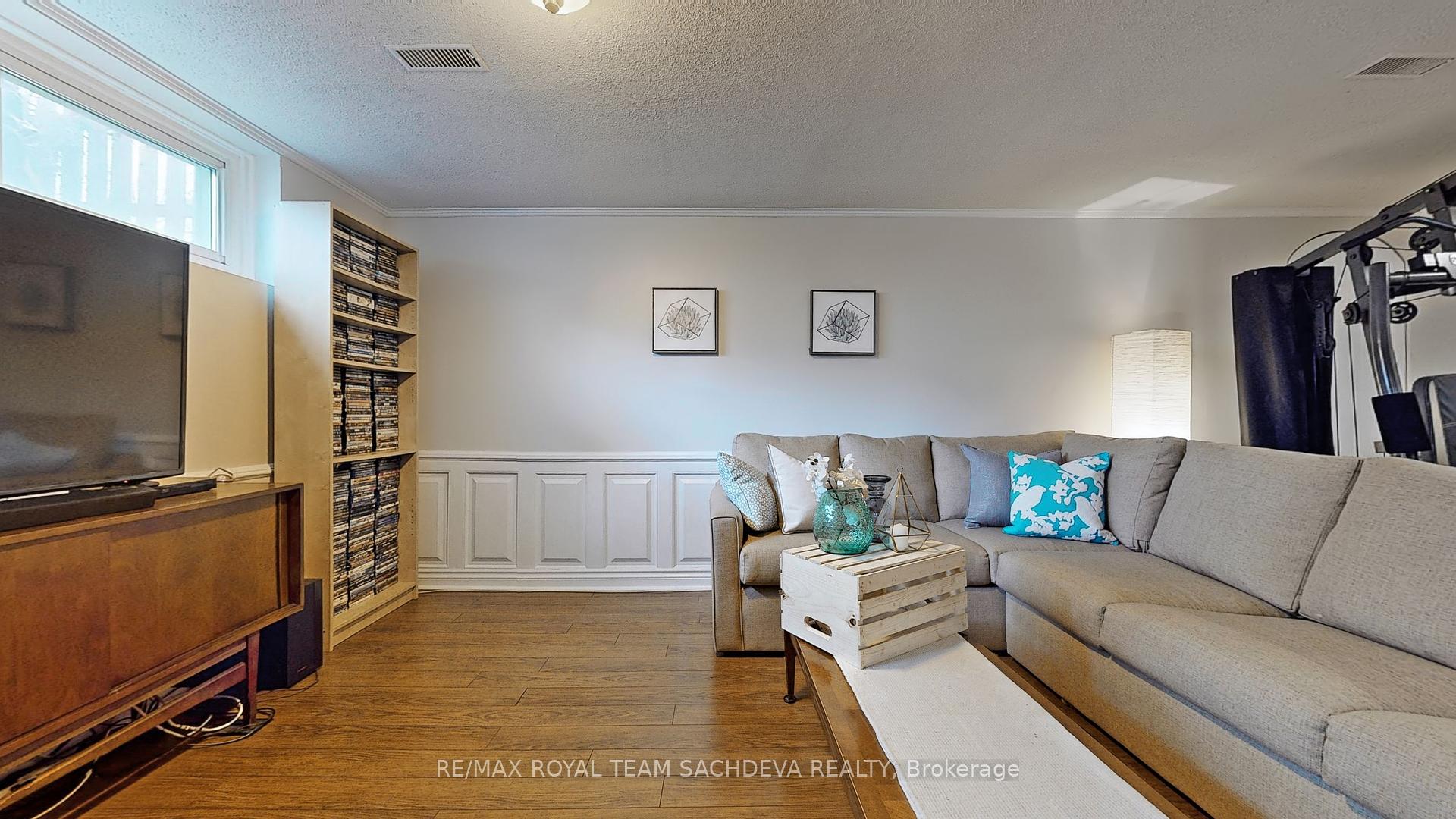 224 Beechgrove Dr, Toronto, ON M1E3Z5 | 4 Bedroom 2 Bathroom Detached House | Image 27