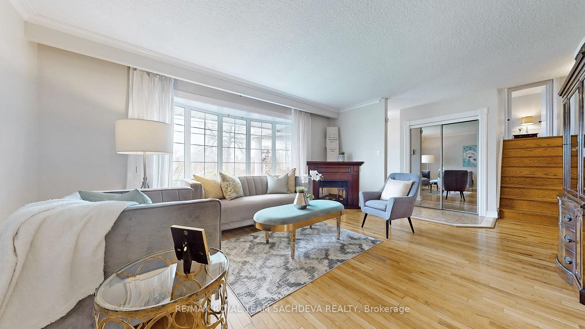 224 Beechgrove Dr, Toronto, ON M1E3Z5 | 4 Bedroom 2 Bathroom Detached House | Image 4