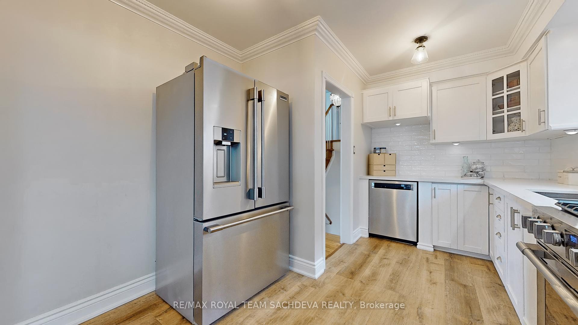 224 Beechgrove Dr, Toronto, ON M1E3Z5 | 4 Bedroom 2 Bathroom Detached House | Image 6