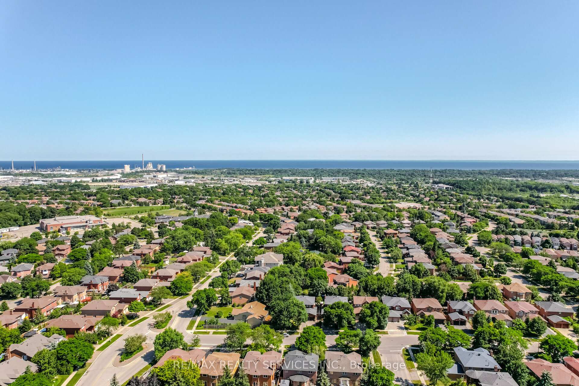 5 New Forest Sq, Toronto, ON M1V2Z6 | 4 Bedroom 3 Bathroom Detached House | Image 1