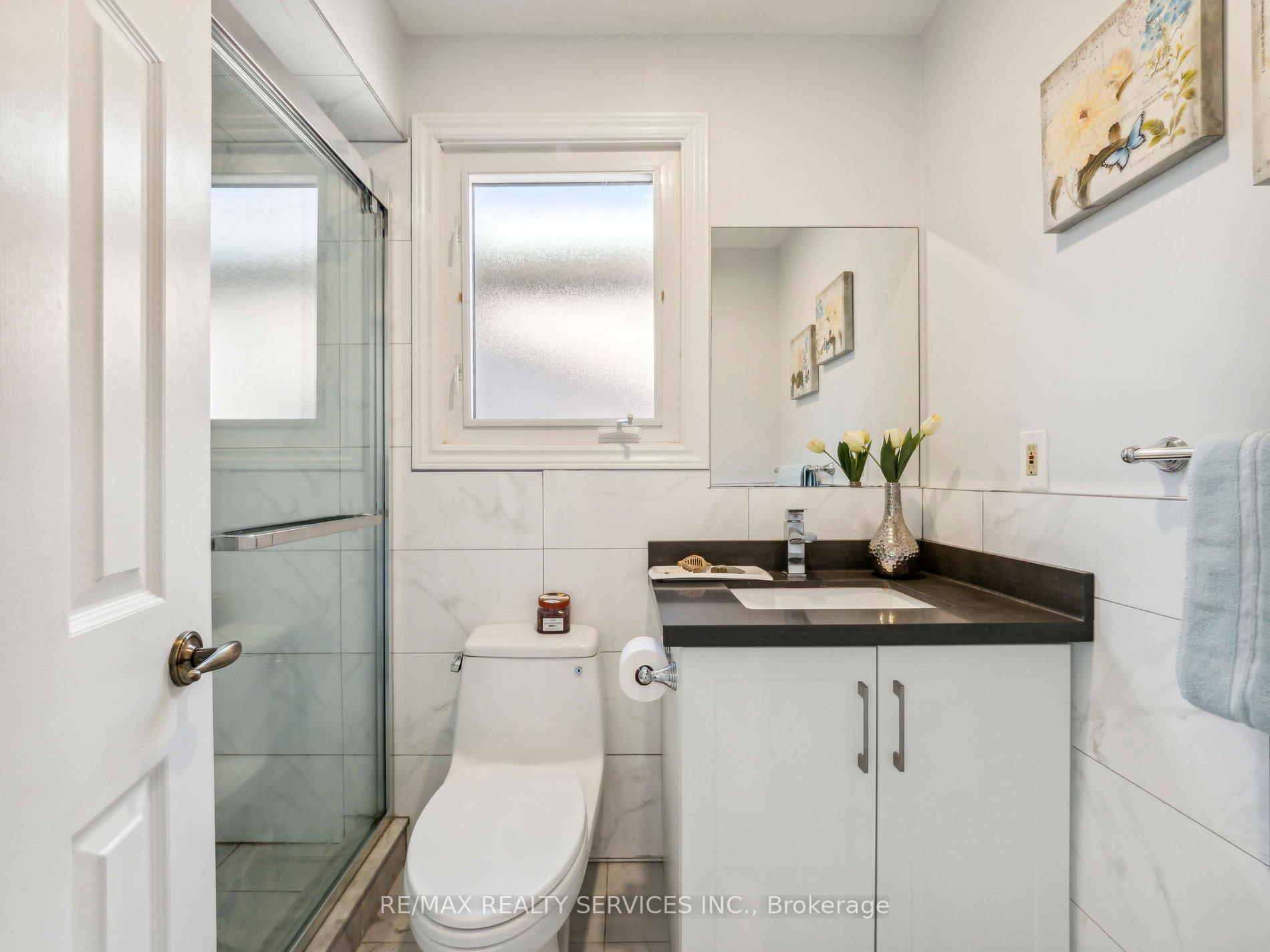 5 New Forest Sq, Toronto, ON M1V2Z6 | 4 Bedroom 3 Bathroom Detached House | Image 14