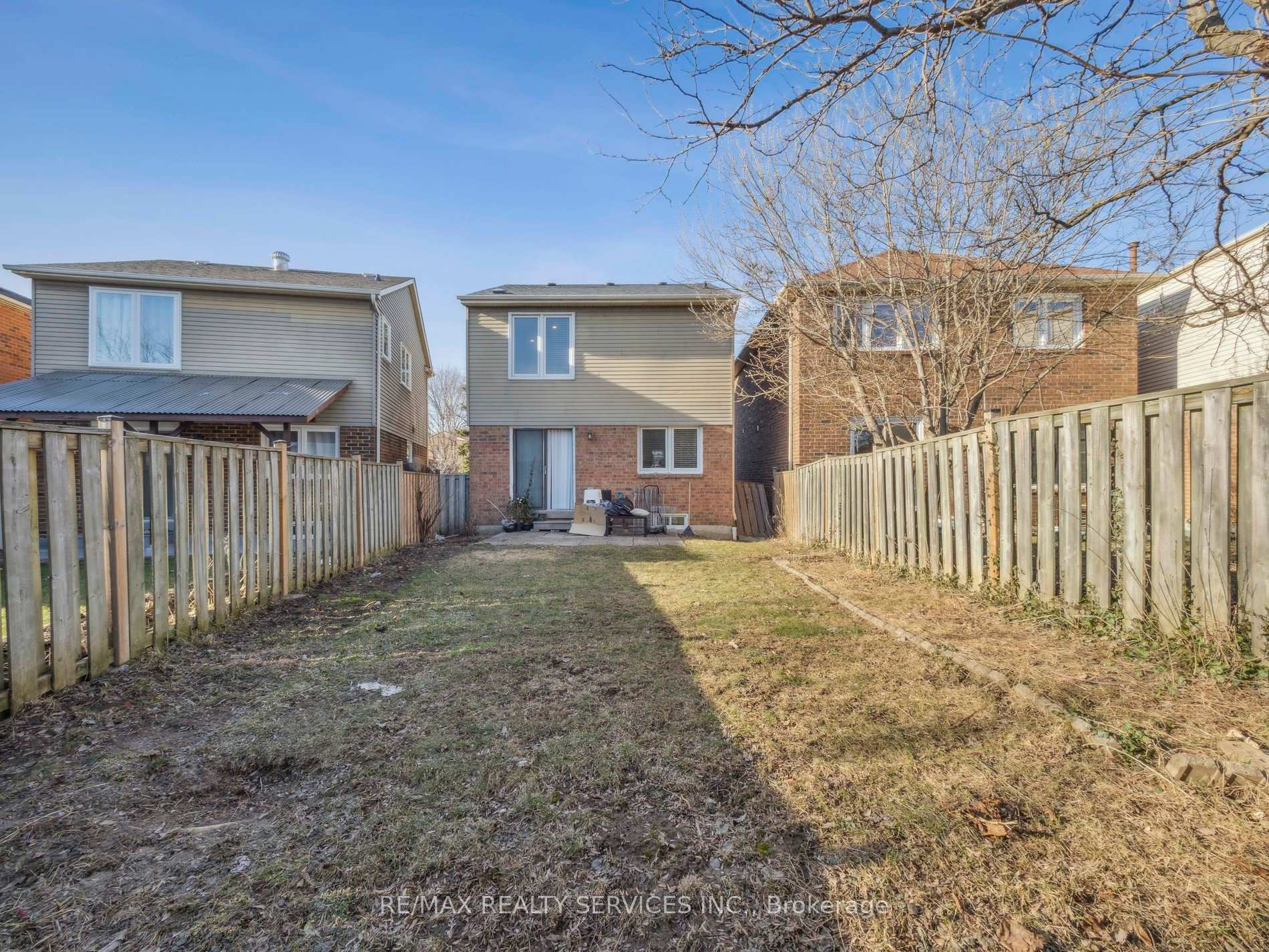 5 New Forest Sq, Toronto, ON M1V2Z6 | 4 Bedroom 3 Bathroom Detached House | Image 24