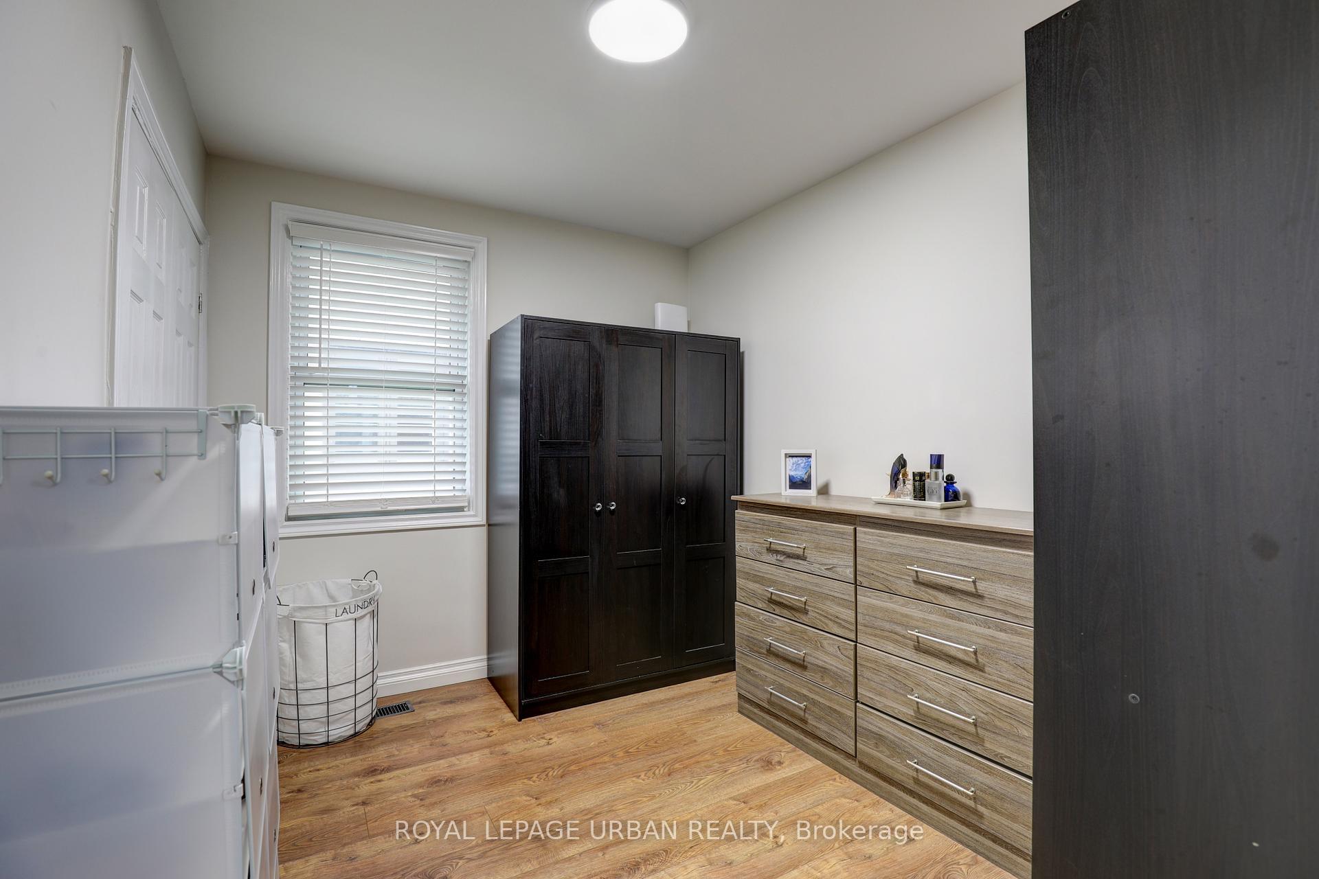 21 White Abbey Park, Toronto, ON M1R4R3 | 3 Bedroom 2 Bathroom Detached House | Image 22