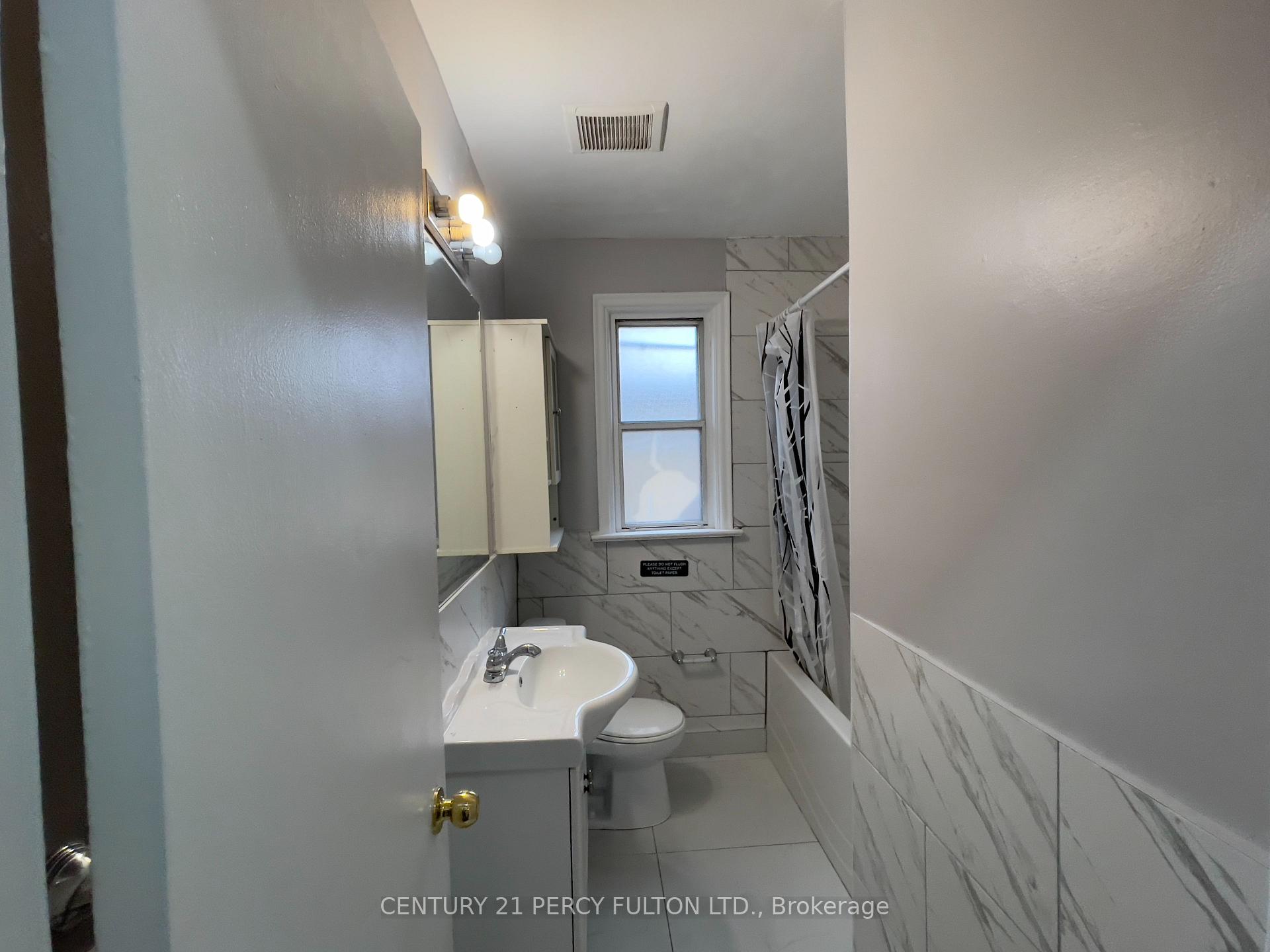 19 Lynvalley Cres, Toronto, ON M1R2V1 | 3 Bedroom 3 Bathroom Detached House | Image 17