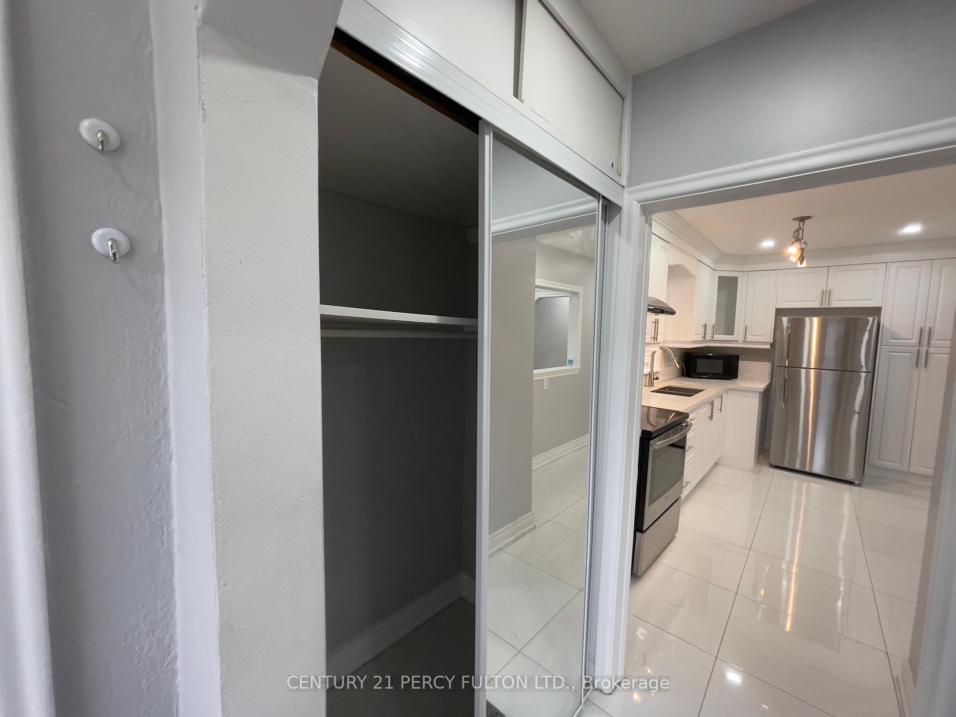 19 Lynvalley Cres, Toronto, ON M1R2V1 | 3 Bedroom 3 Bathroom Detached House | Image 19