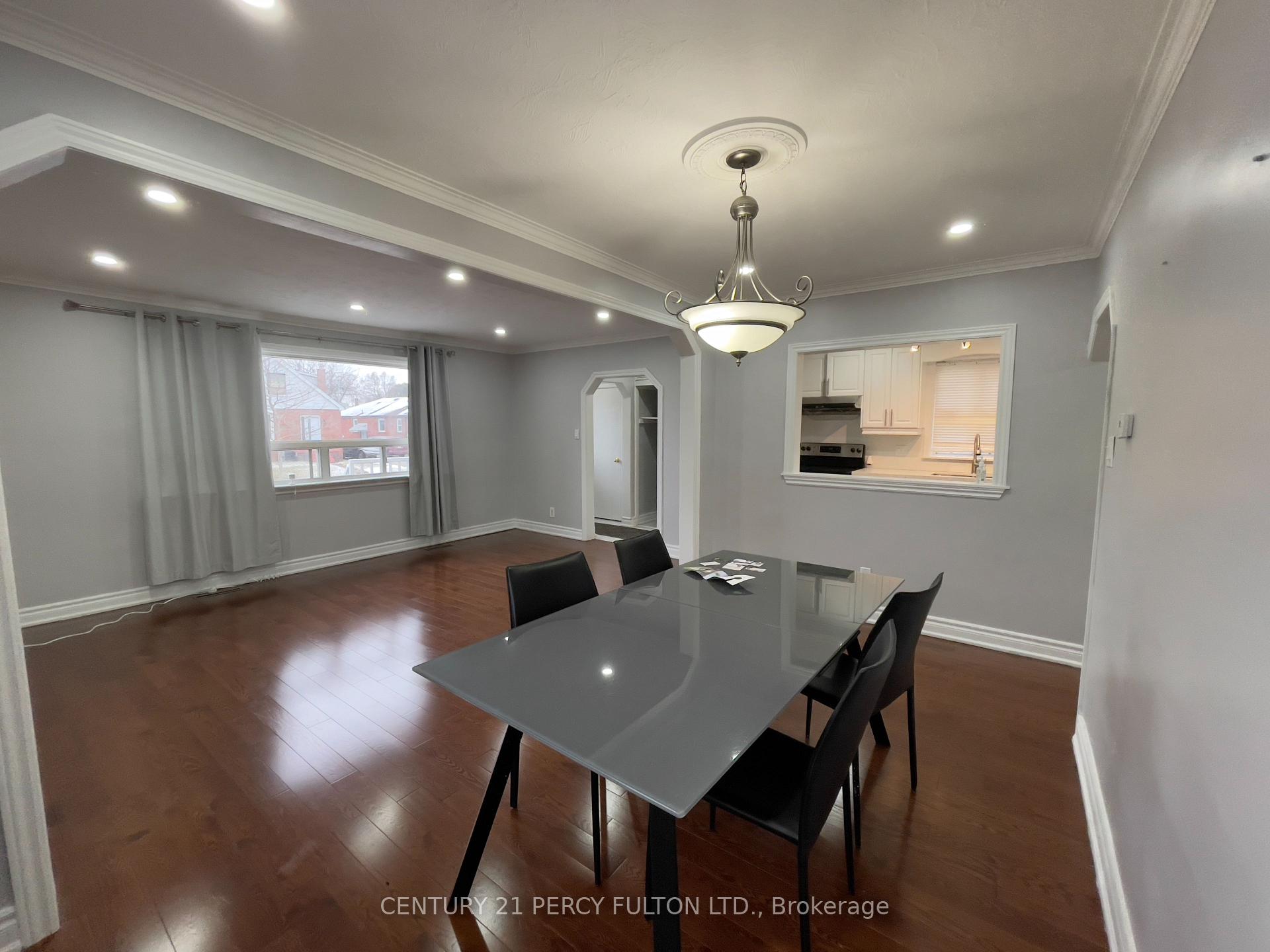 19 Lynvalley Cres, Toronto, ON M1R2V1 | 3 Bedroom 3 Bathroom Detached House | Image 6