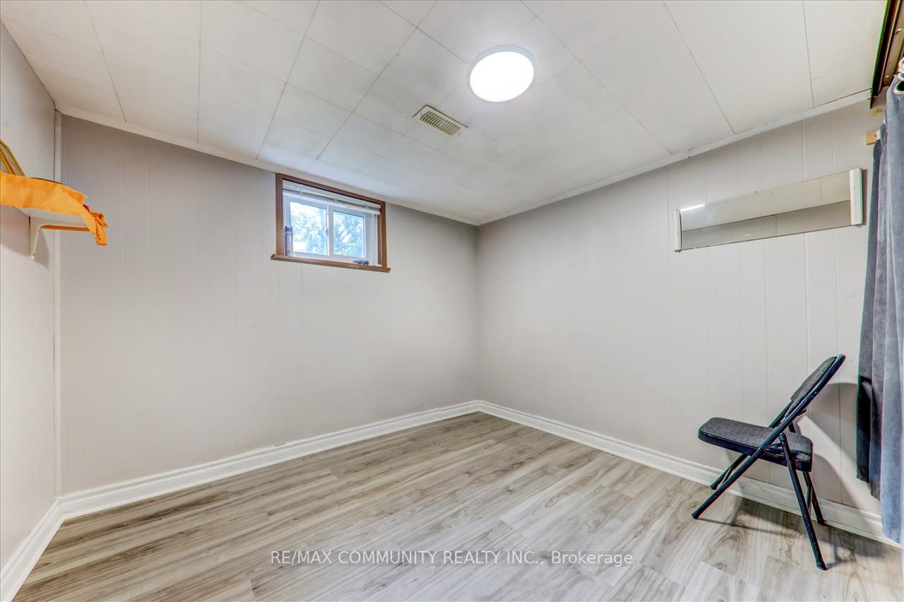 7 Princemere Cres, Toronto, ON M1R3W8 | 3 Bedroom 2 Bathroom Detached House | Image 25