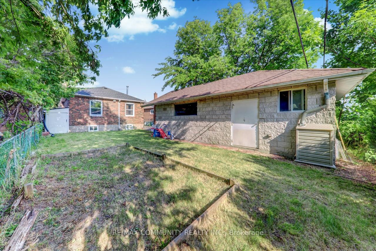 7 Princemere Cres, Toronto, ON M1R3W8 | 3 Bedroom 2 Bathroom Detached House | Image 33