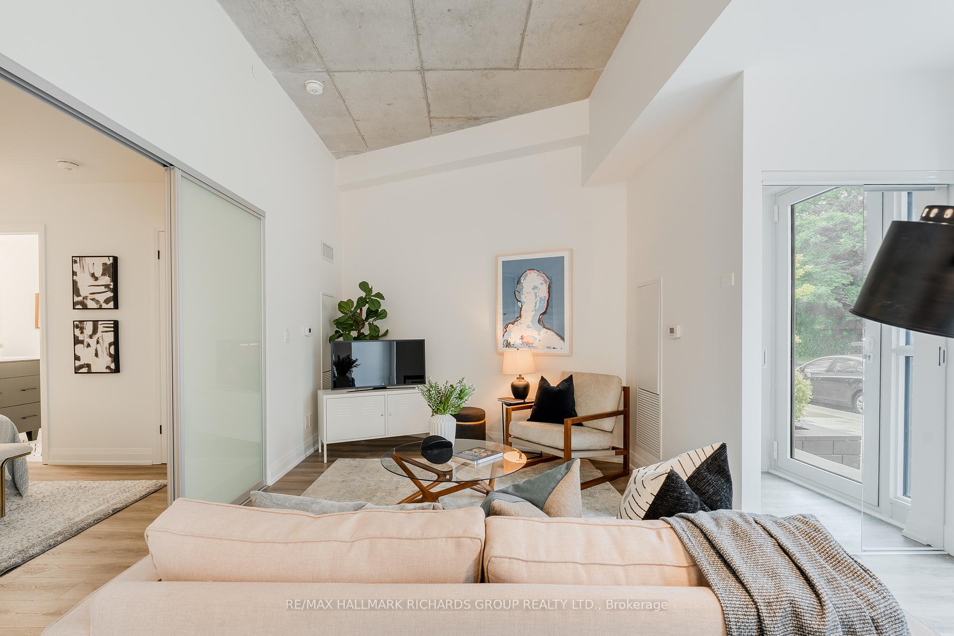 #106 - 1400 Kingston Rd, Toronto, ON M1N1R3 | 2 Bedroom 2 Bathroom Condo Apt | Image 8