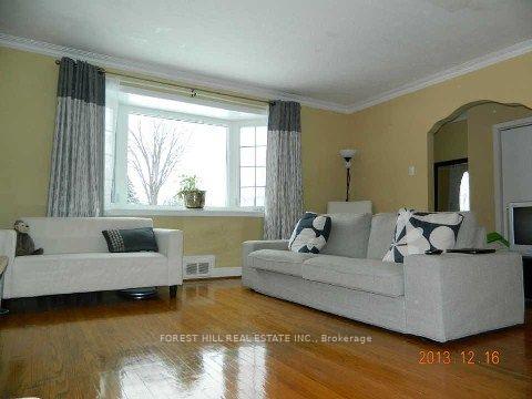 52 Inniswood Dr, Toronto, ON M1R1E5 | 3 Bedroom 2 Bathroom Detached House | Image 2