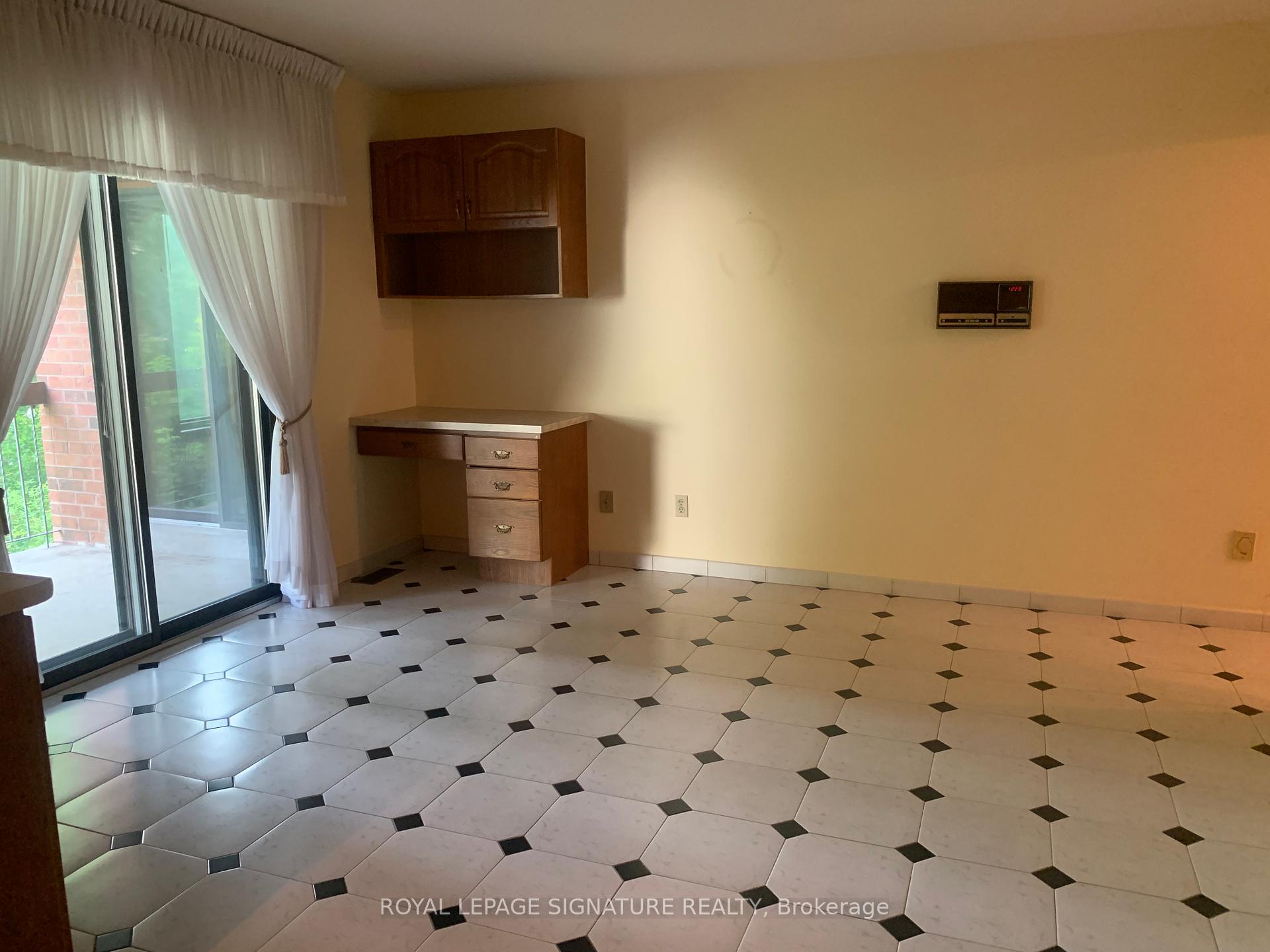 450 O'Connor Dr, Toronto, ON M4J2W6 | 4 Bedroom 5 Bathroom Detached House | Image 12