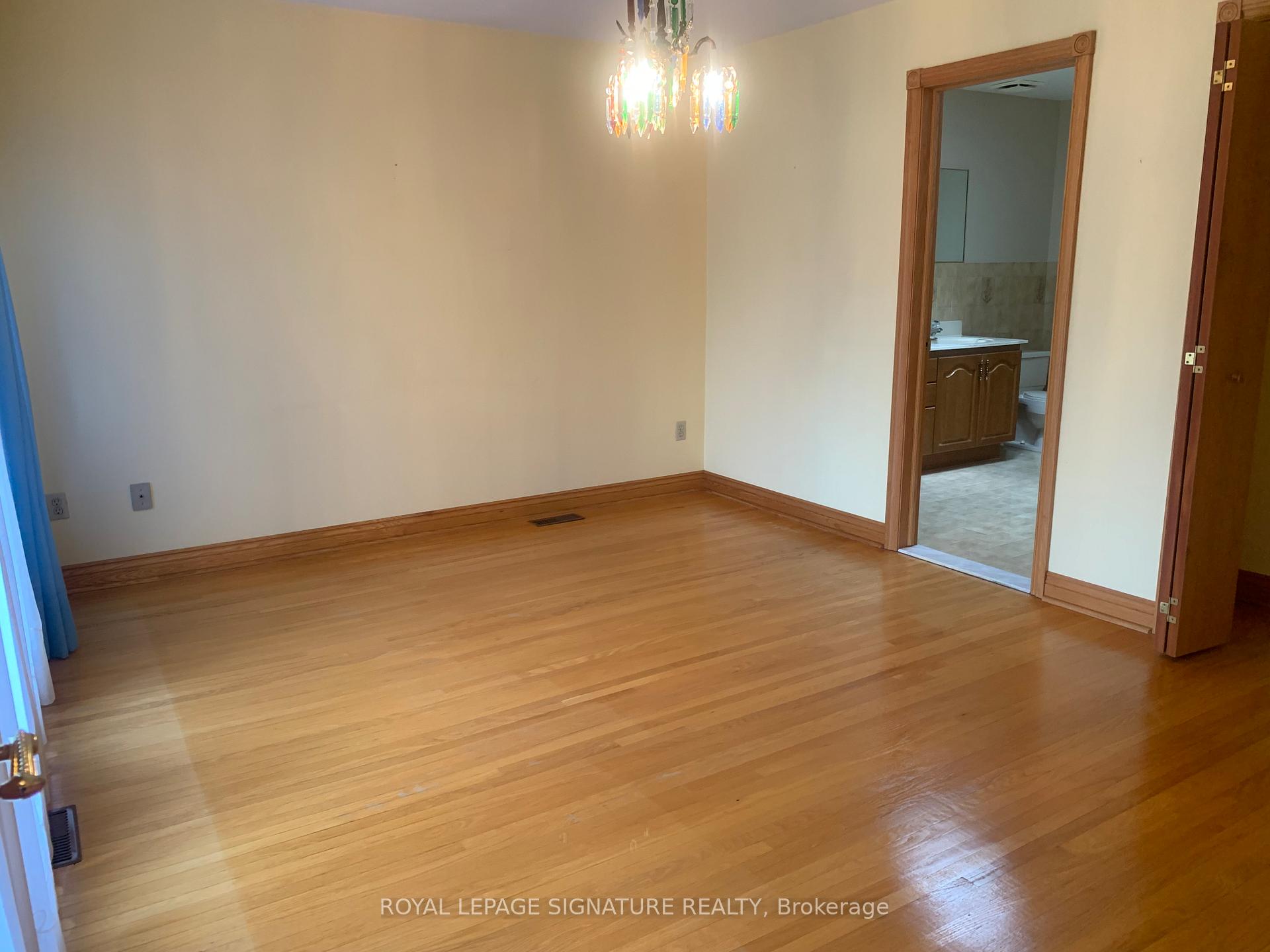 450 O'Connor Dr, Toronto, ON M4J2W6 | 4 Bedroom 5 Bathroom Detached House | Image 15