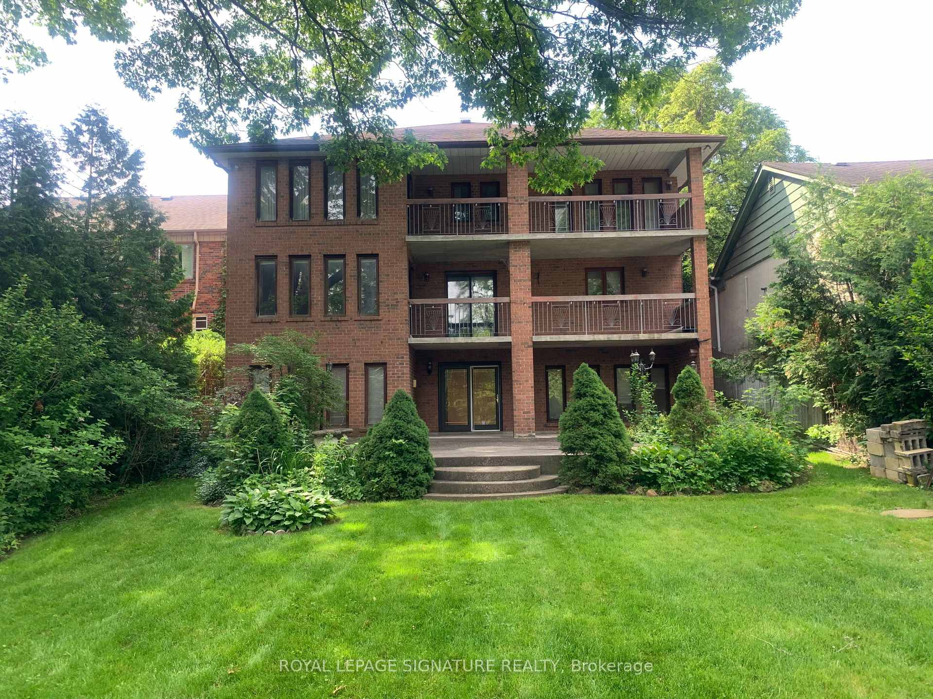 450 O'Connor Dr, Toronto, ON M4J2W6 | 4 Bedroom 5 Bathroom Detached House | Image 20