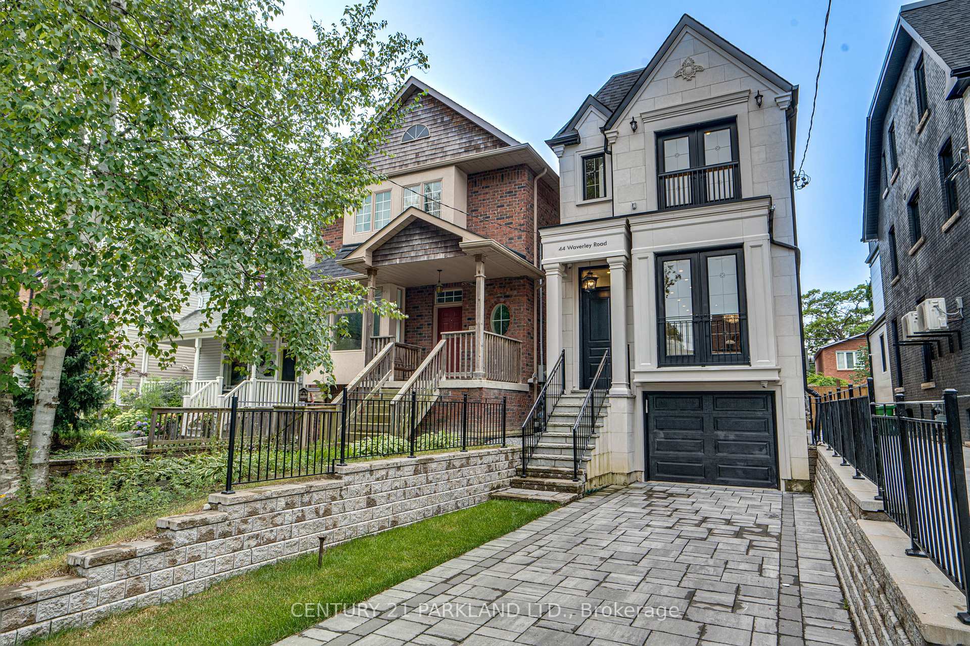 44 Waverley Rd, Toronto, ON M4L3T1 | 4 Bedroom 5 Bathroom Detached House | Image 1