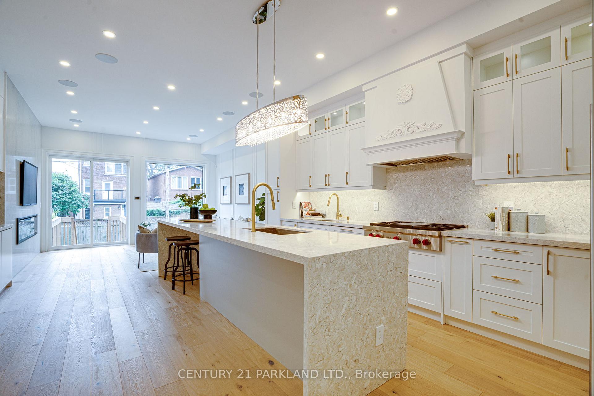 44 Waverley Rd, Toronto, ON M4L3T1 | 4 Bedroom 5 Bathroom Detached House | Image 16