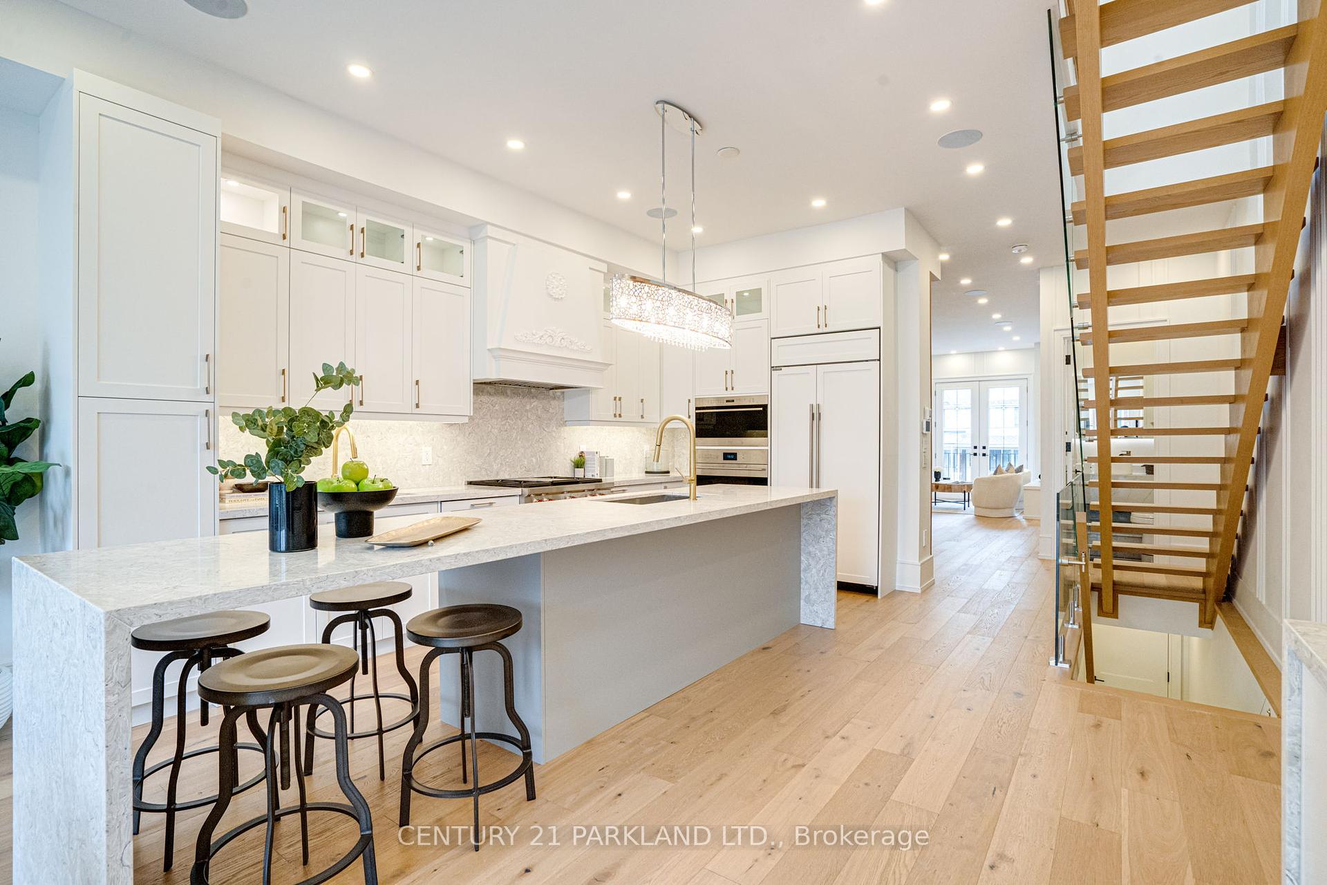 44 Waverley Rd, Toronto, ON M4L3T1 | 4 Bedroom 5 Bathroom Detached House | Image 22