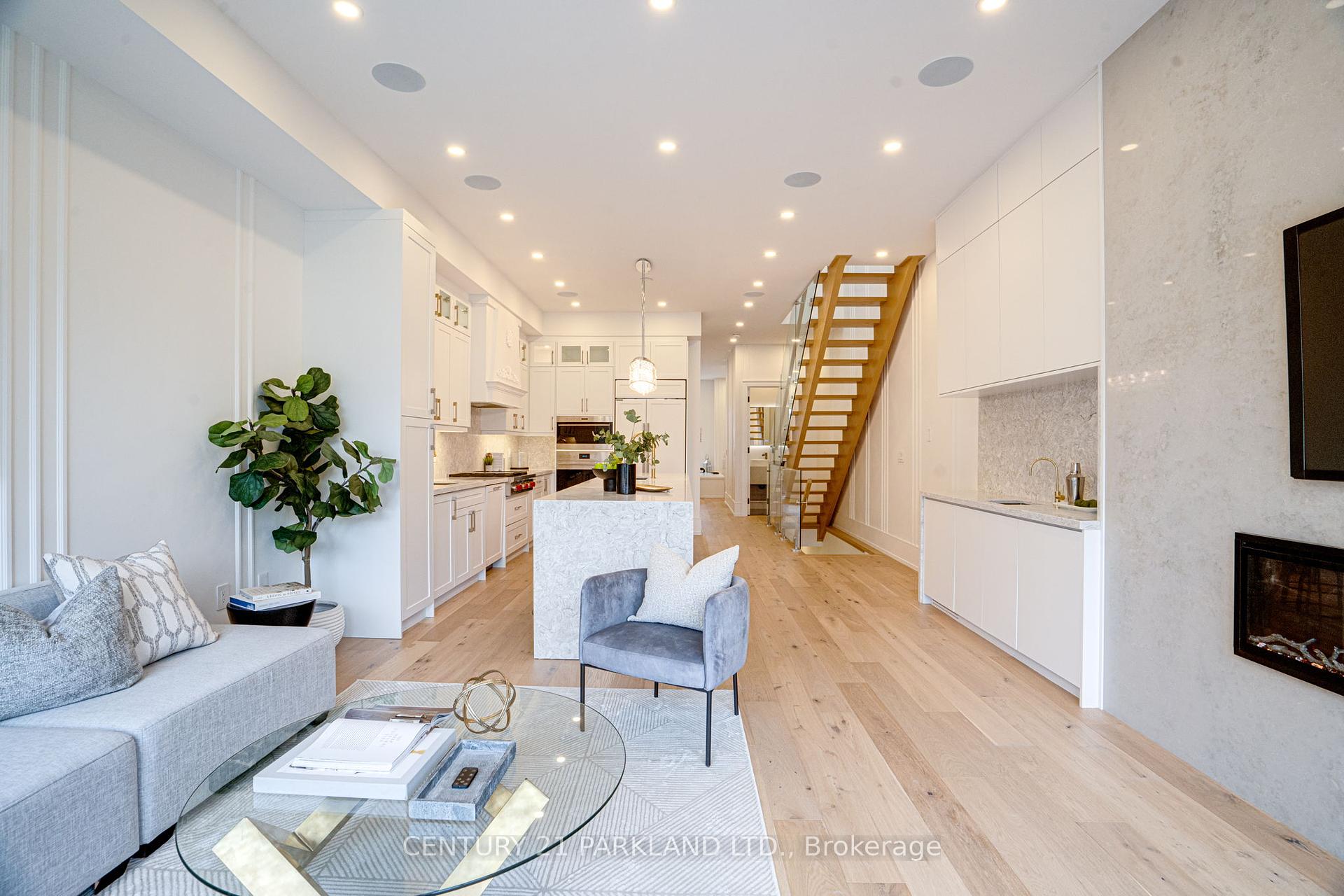 44 Waverley Rd, Toronto, ON M4L3T1 | 4 Bedroom 5 Bathroom Detached House | Image 26