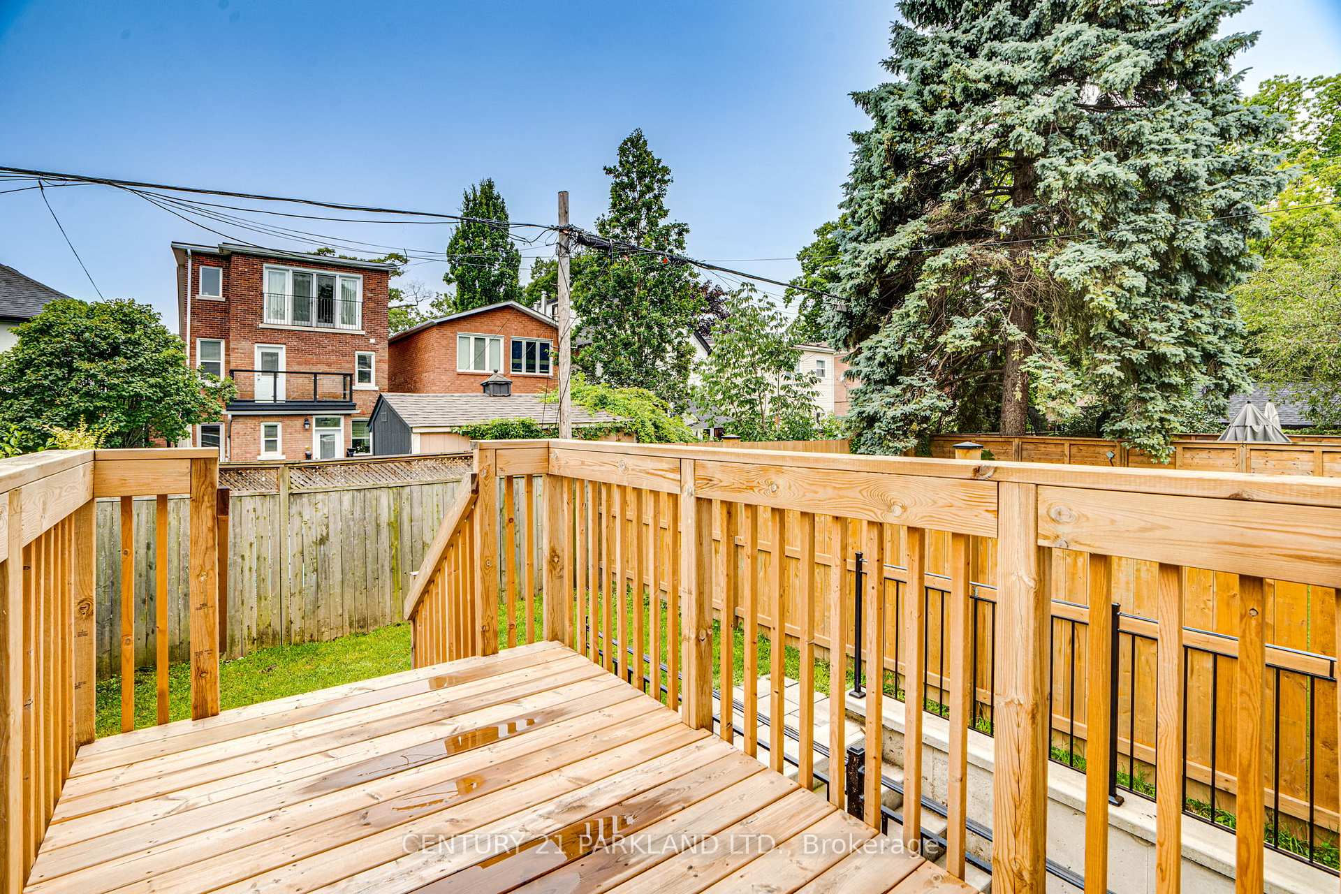 44 Waverley Rd, Toronto, ON M4L3T1 | 4 Bedroom 5 Bathroom Detached House | Image 39