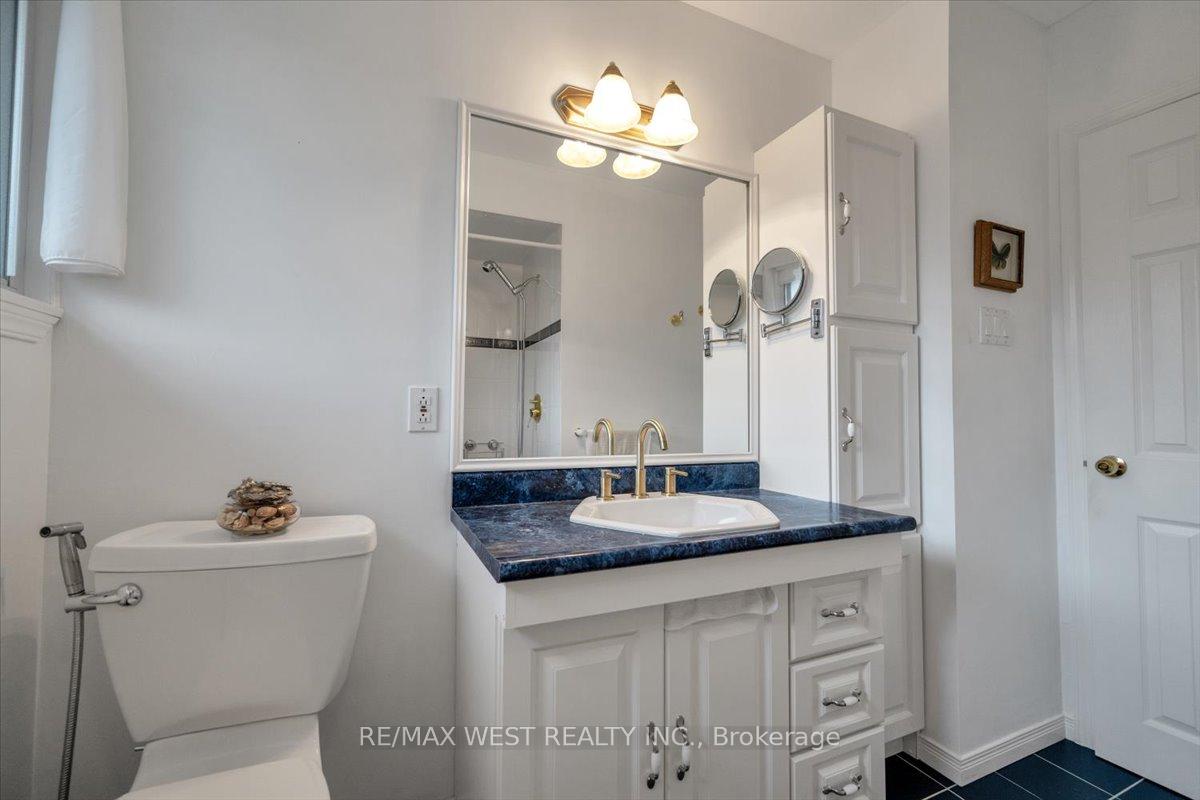 254 Confederation Dr, Toronto, ON M1G1B5 | 3 Bedroom 2 Bathroom Detached House | Image 17