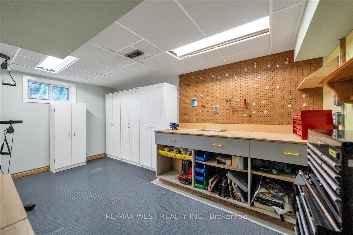 254 Confederation Dr, Toronto, ON M1G1B5 | 3 Bedroom 2 Bathroom Detached House | Image 29