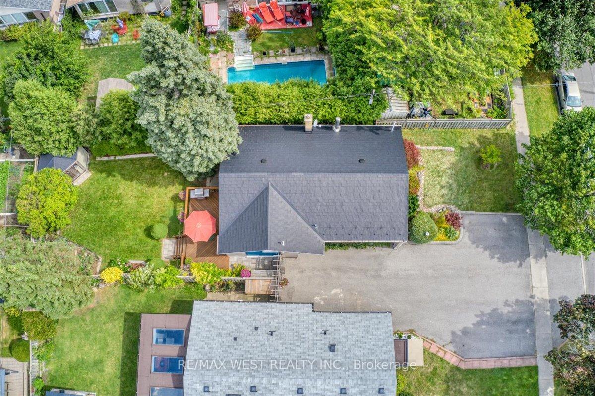 254 Confederation Dr, Toronto, ON M1G1B5 | 3 Bedroom 2 Bathroom Detached House | Image 32