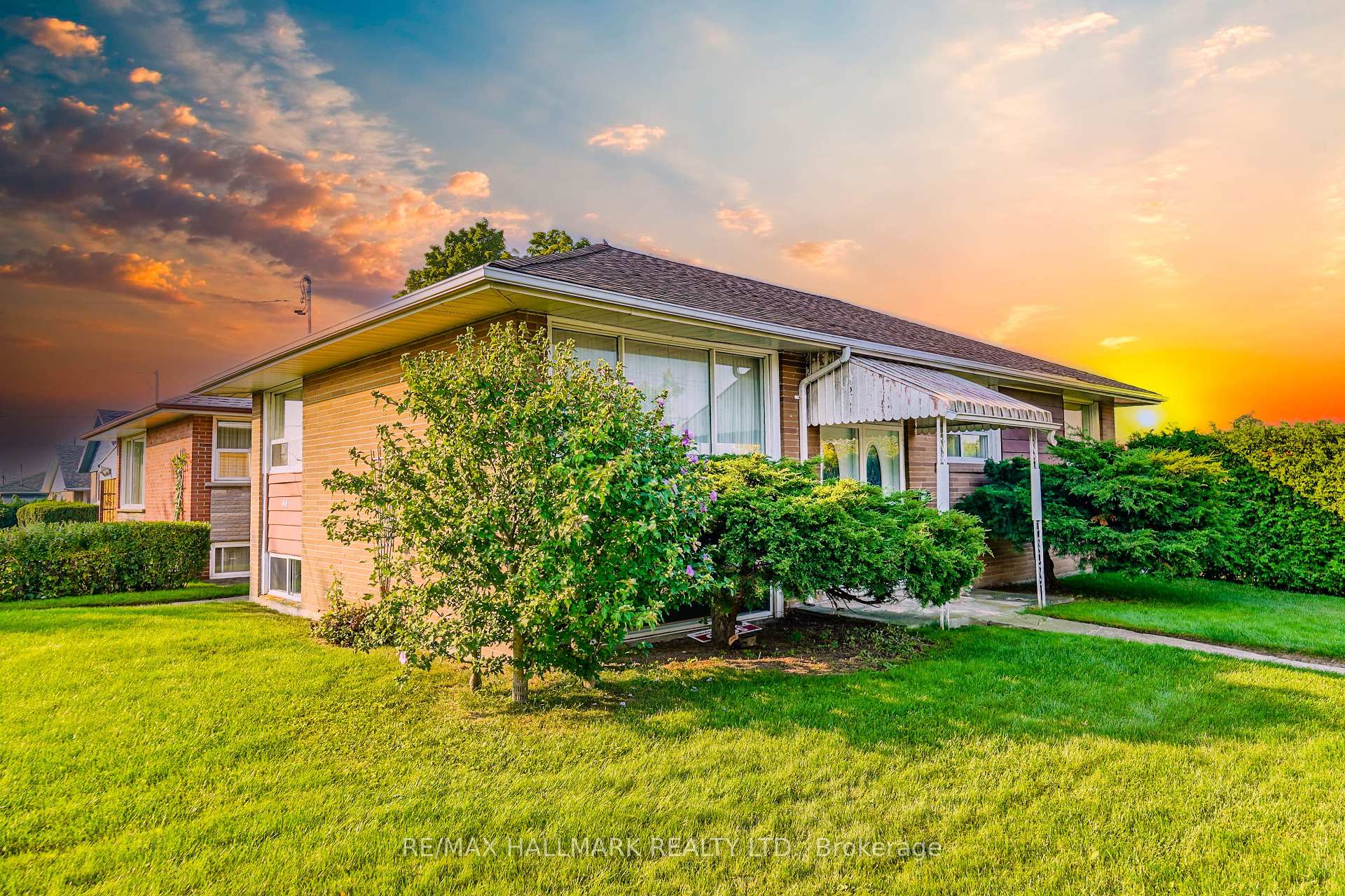 44 Budea Cres, Toronto, ON M1R4V4 | 3 Bedroom 2 Bathroom Detached House | Image 1