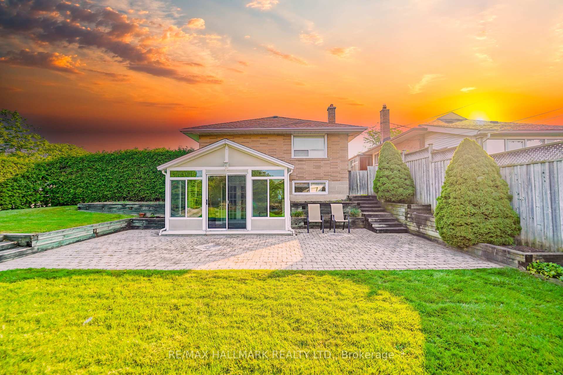 44 Budea Cres, Toronto, ON M1R4V4 | 3 Bedroom 2 Bathroom Detached House | Image 3